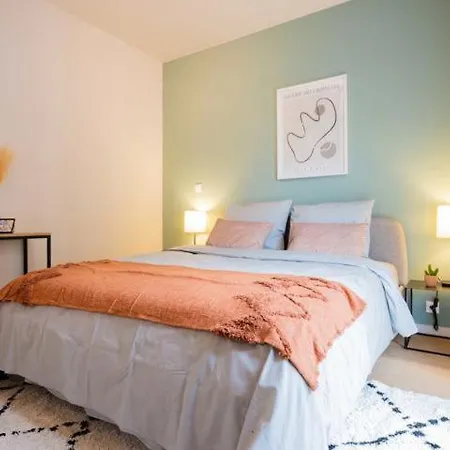 Premium Loft And In דירה *