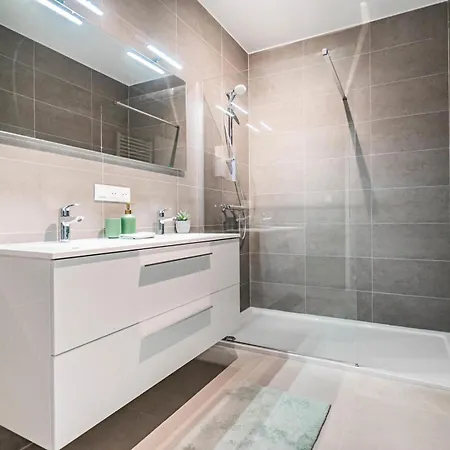 Premium Loft And In לייז'
