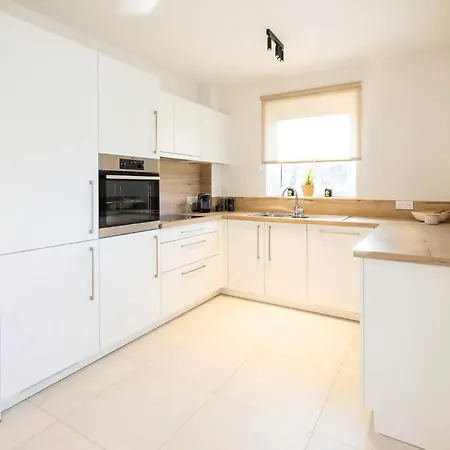 Premium Loft And In * לייז'